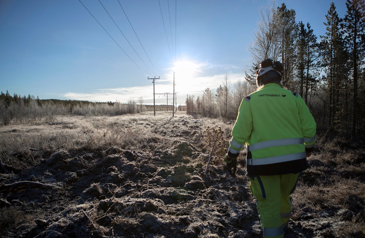 <span id="hs_cos_wrapper_name" class="hs_cos_wrapper hs_cos_wrapper_meta_field hs_cos_wrapper_type_text" style="" data-hs-cos-general-type="meta_field" data-hs-cos-type="text" >Ett år med nya regler för projektering och byggarbetsmiljösamordning</span>