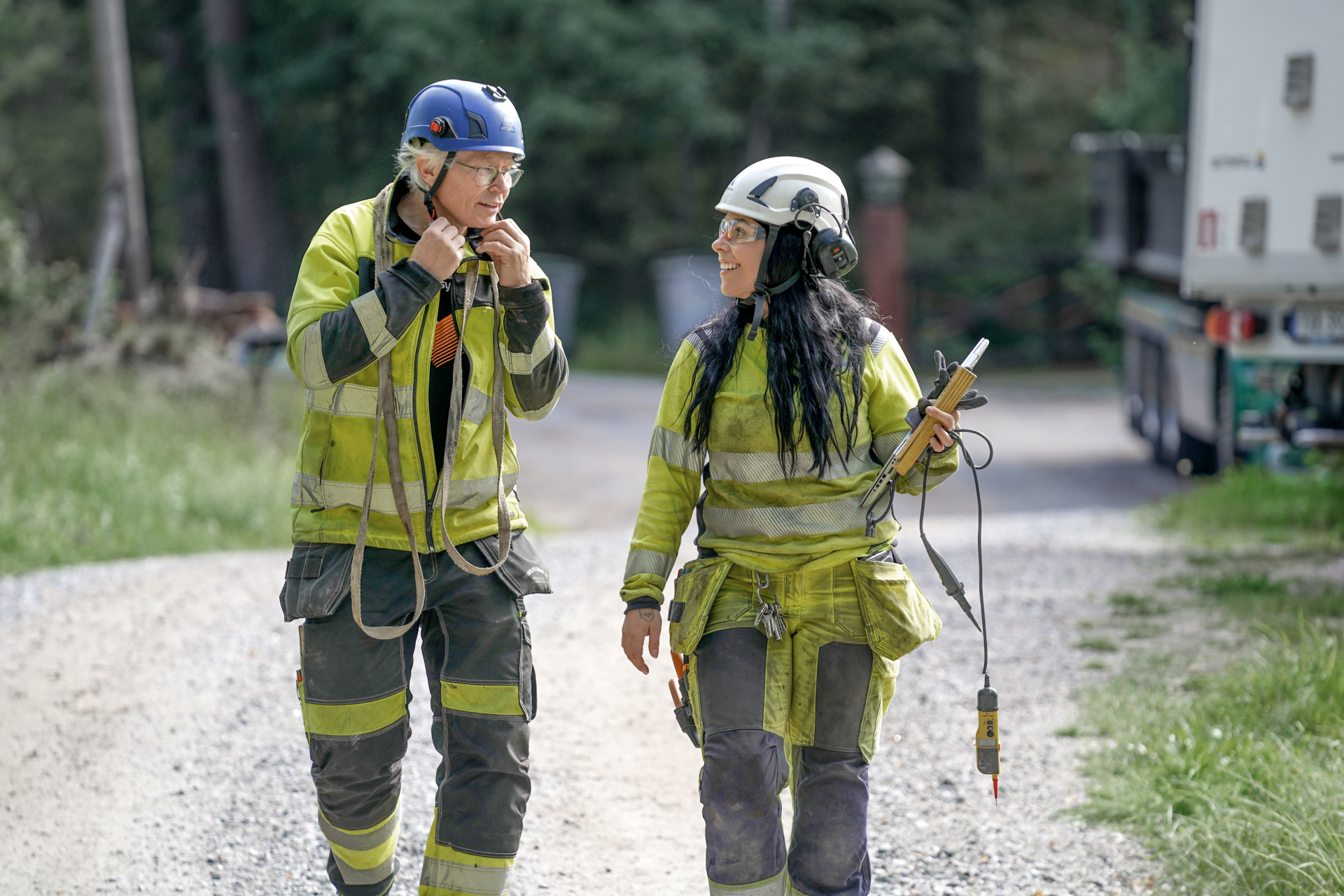 <span id="hs_cos_wrapper_name" class="hs_cos_wrapper hs_cos_wrapper_meta_field hs_cos_wrapper_type_text" style="" data-hs-cos-general-type="meta_field" data-hs-cos-type="text" >Utbildningar som stärker kompetensen och säkerheten</span>