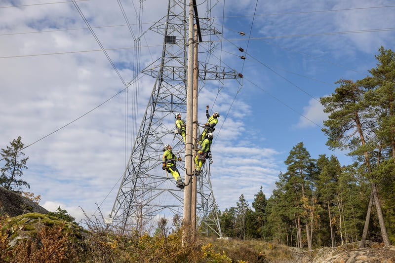 Vattenfall Services får fortsatt förtroende i nya avtal inom service och underhåll för Vattenfall Eldistribution